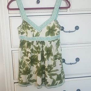 💥3/$10💥Hollister tropical tank top